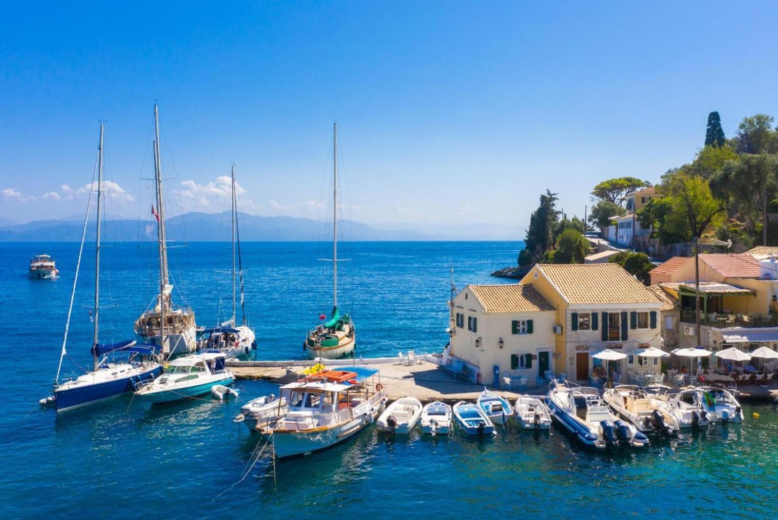 Villa Nionios Vlachopoulatika Exterior photo